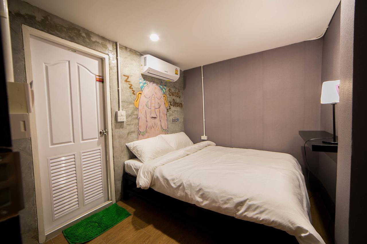 In My Bed Hostel Bangkok Eksteriør billede