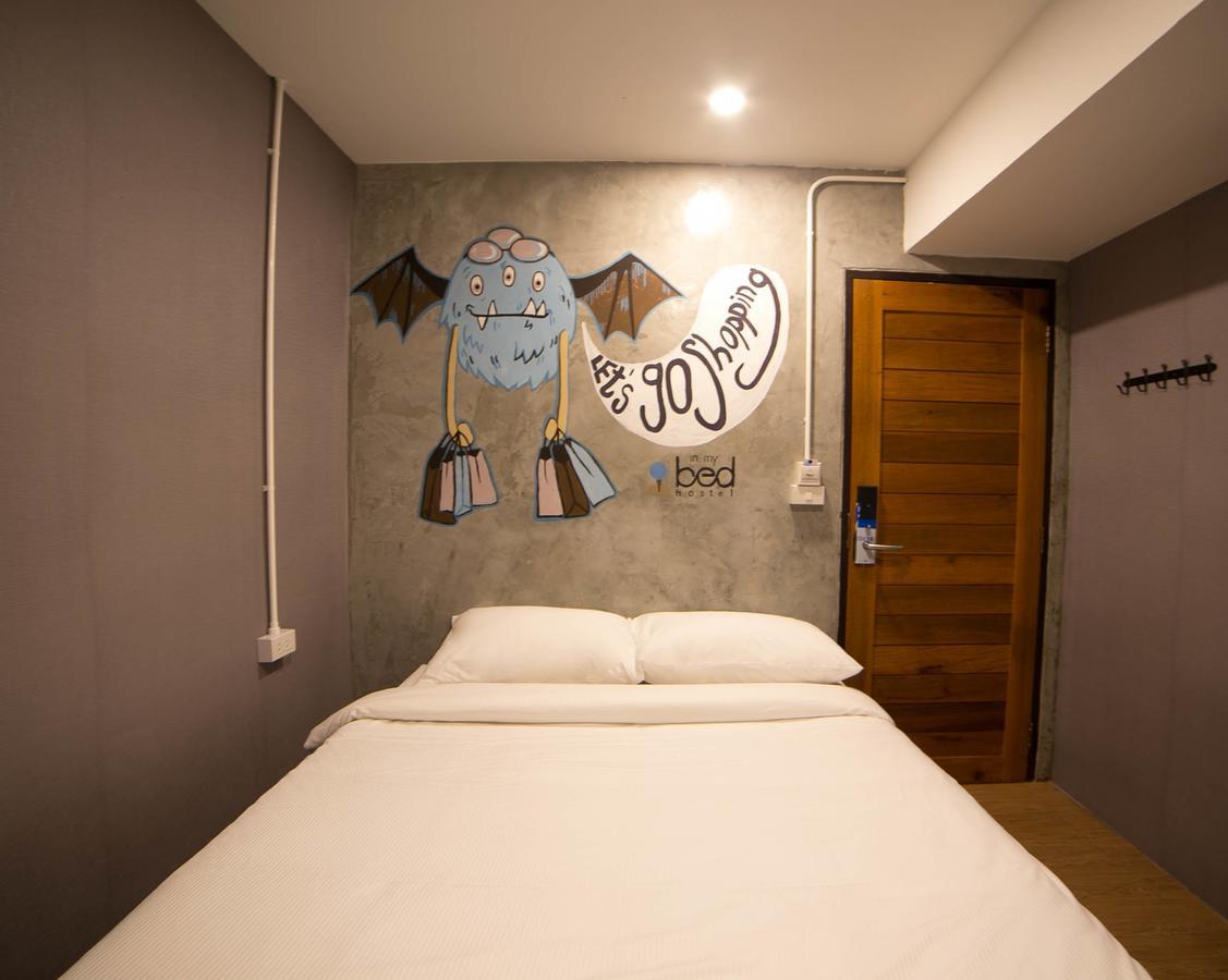In My Bed Hostel Bangkok Eksteriør billede